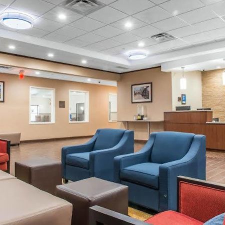 Comfort Inn & Suites Πίτσμπουργκ Εξωτερικό φωτογραφία